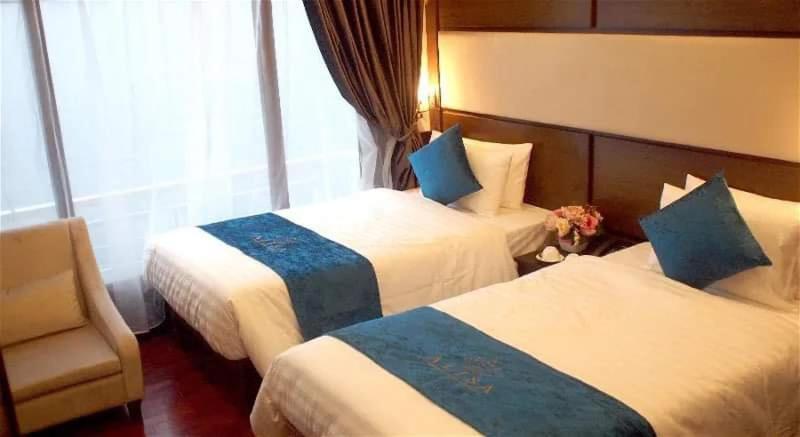 Aquamarine Premium Cruise Hotel Ha Long Buitenkant foto