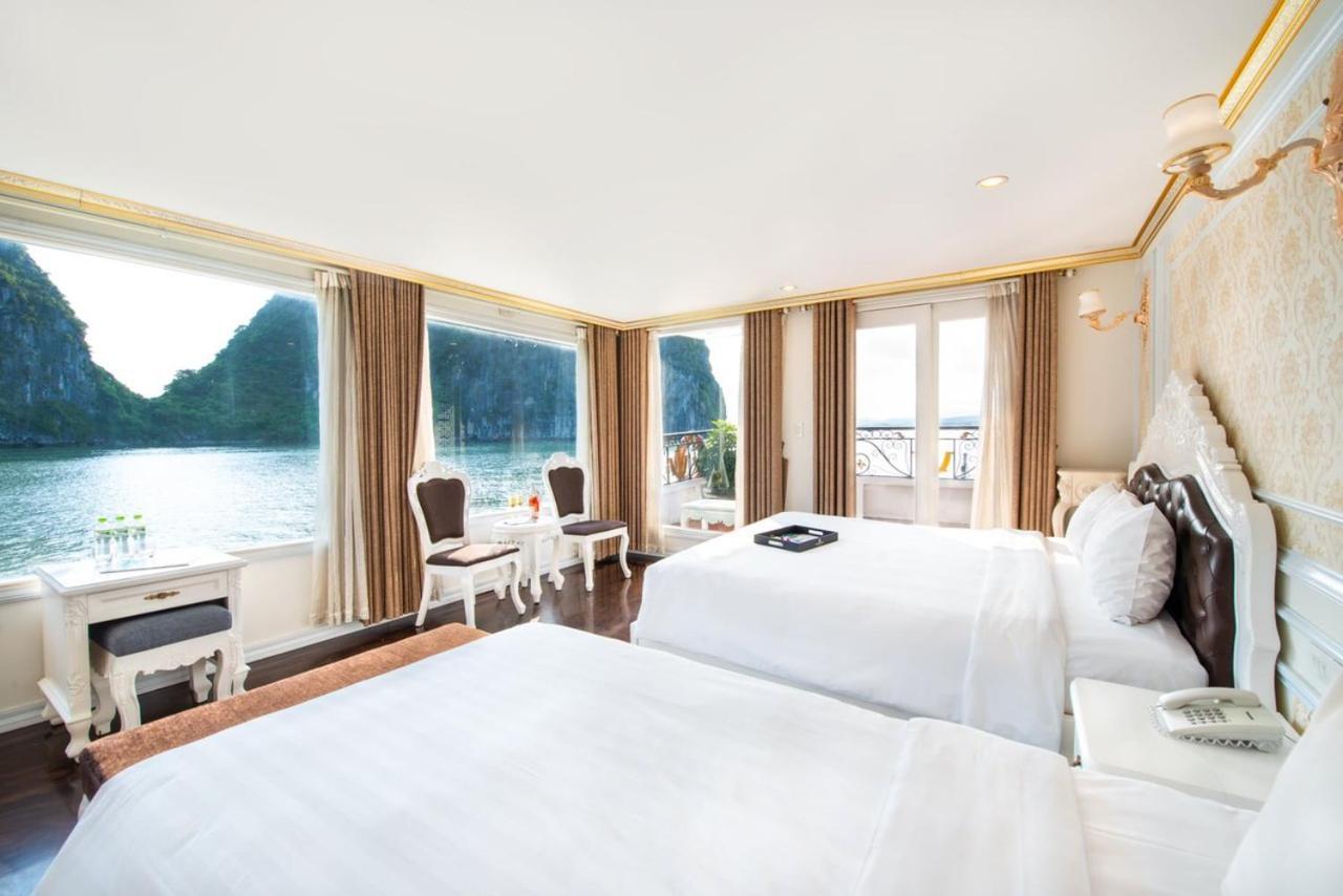 Aquamarine Premium Cruise Hotel Ha Long Buitenkant foto